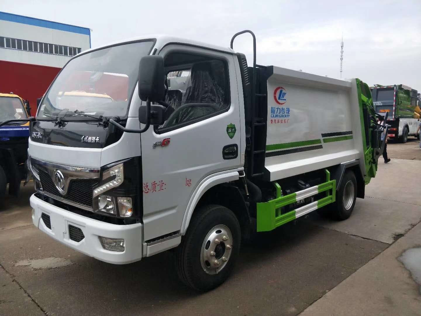 東風(fēng)4方藍牌壓縮式垃圾車